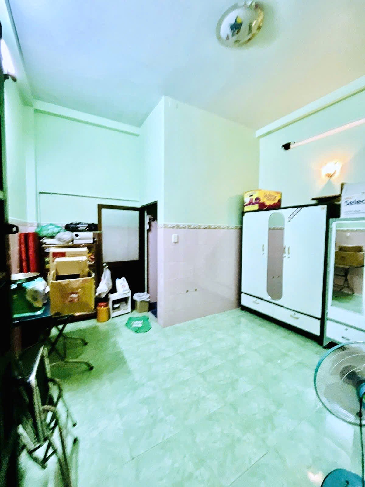 Chỉ 5.59 TỶ TL! Bán Nhà 4 Tầng – HẺM XE HƠI – Ngay CV Làng Hoa – Lê Văn Thọ! - Ảnh 2